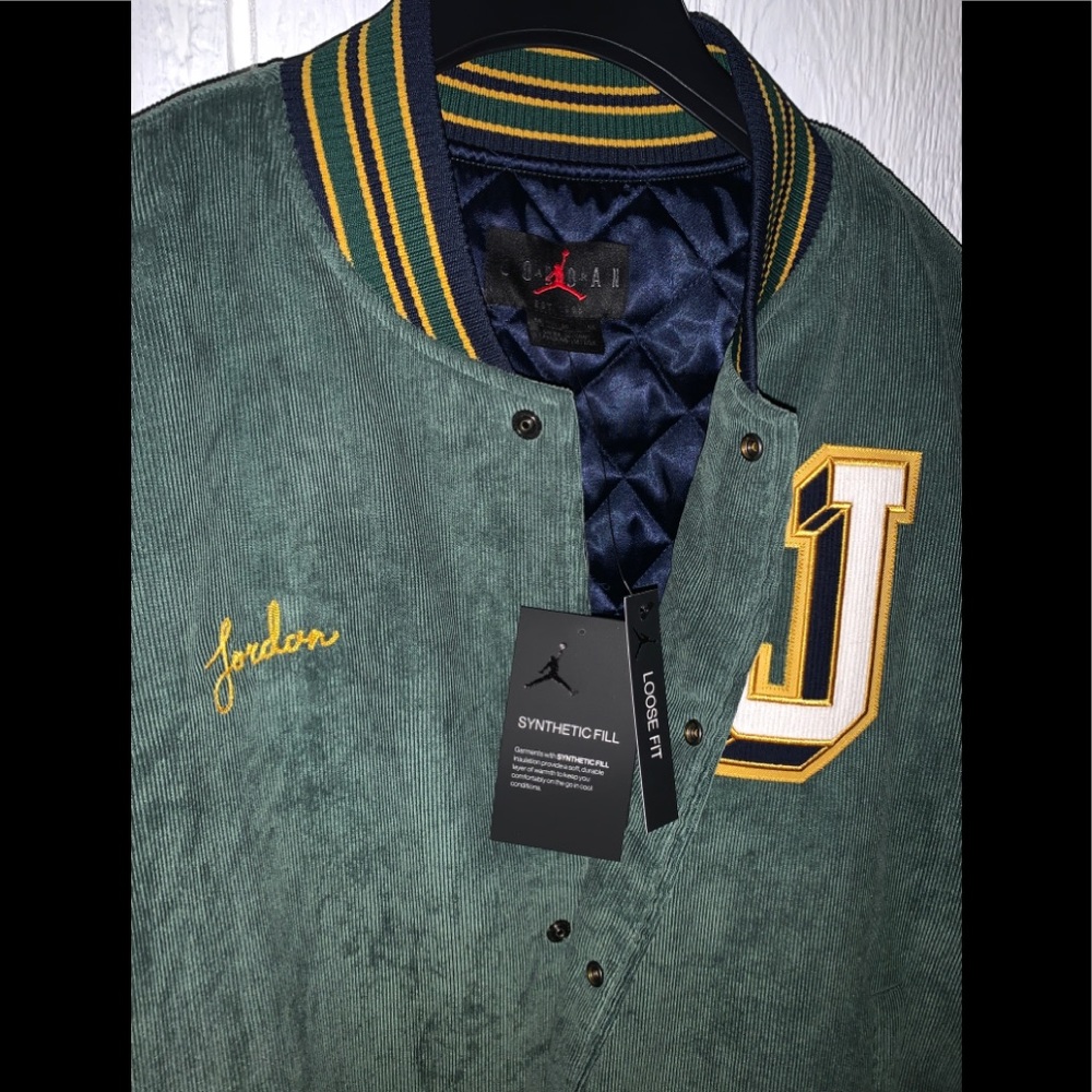 Air Jordan Varsity Jacket (RARE) - Picture 3 of 5